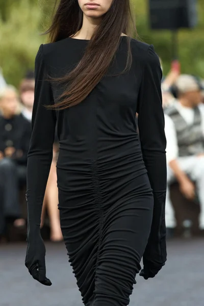 Look 2